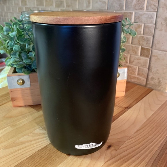 RAE DUNN “CRACKERS” LL CERAMIC WOODEN LID CANISTER - Picture 2 of 6